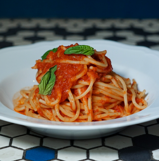 Carbone's easy to make spaghetti recipe using any sauce of your choice. Great for back to school.